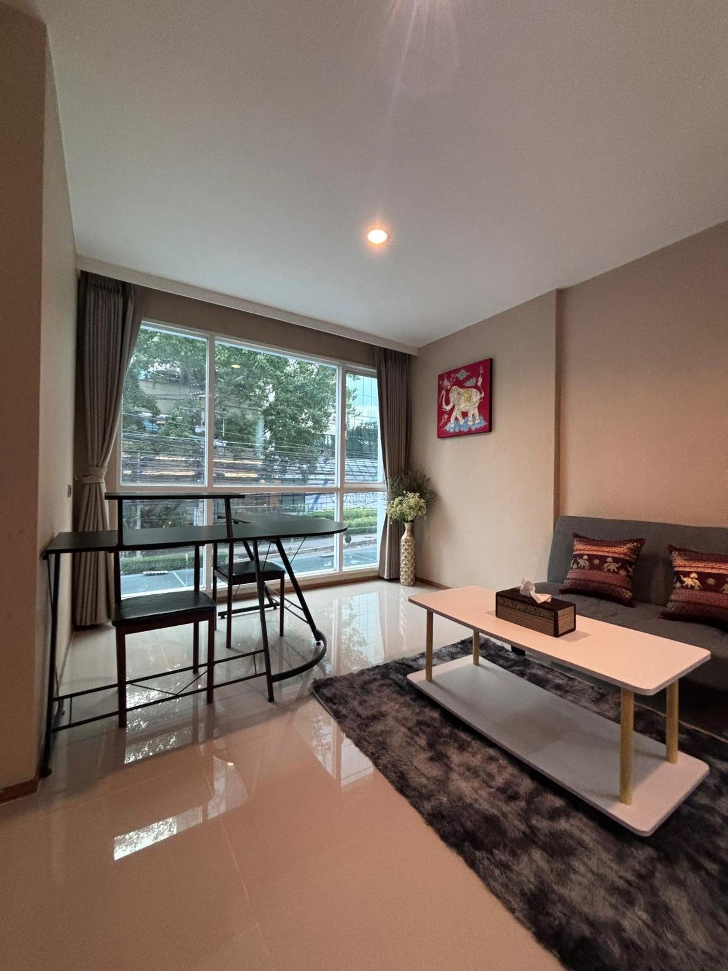 Sam Homestay Bangkok Exterior photo